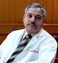 Dr. Vivek Mittal MS