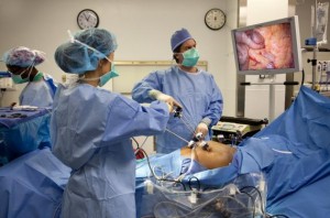  Laparoscopic Surgery for Colon Cancer May Benefit Seniors